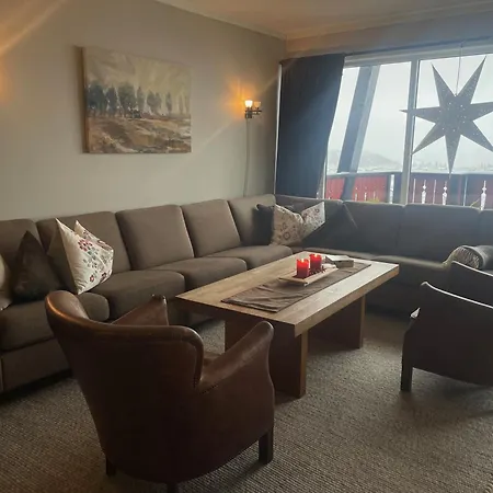 Toppleilighet Midt I Beitostolen